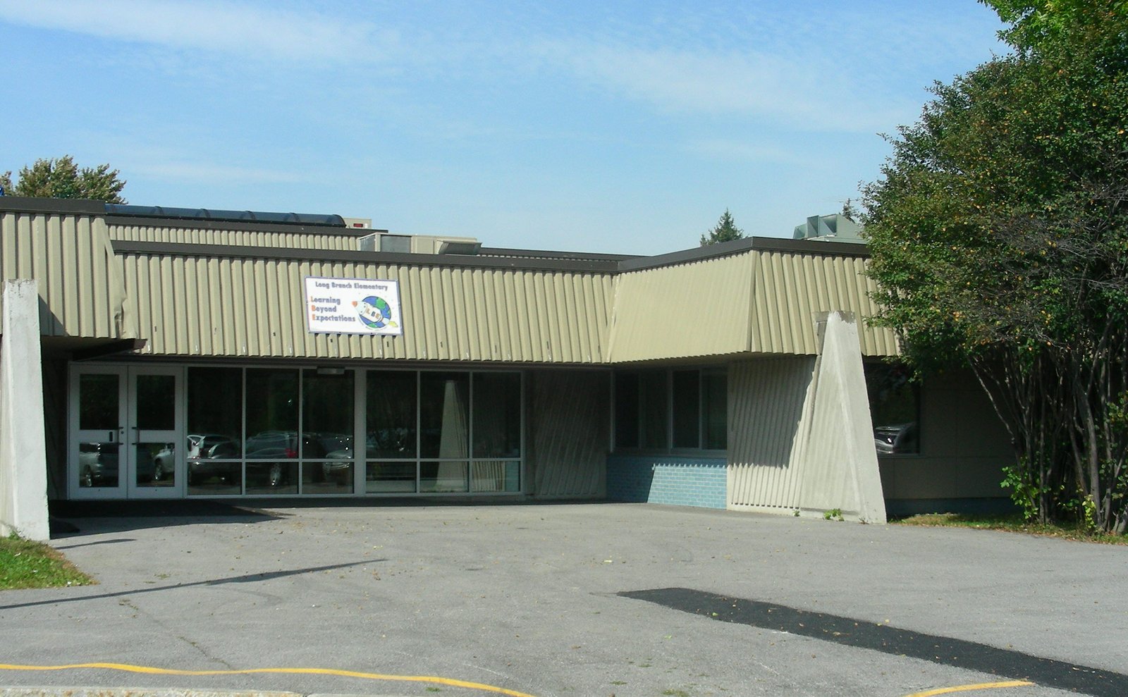 Long Branch Elementary School, Liverpool Central School District